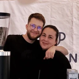 David a Kateřina, Kavárna na cestě